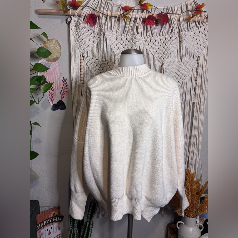 ❌SOLD❌Womens sweater